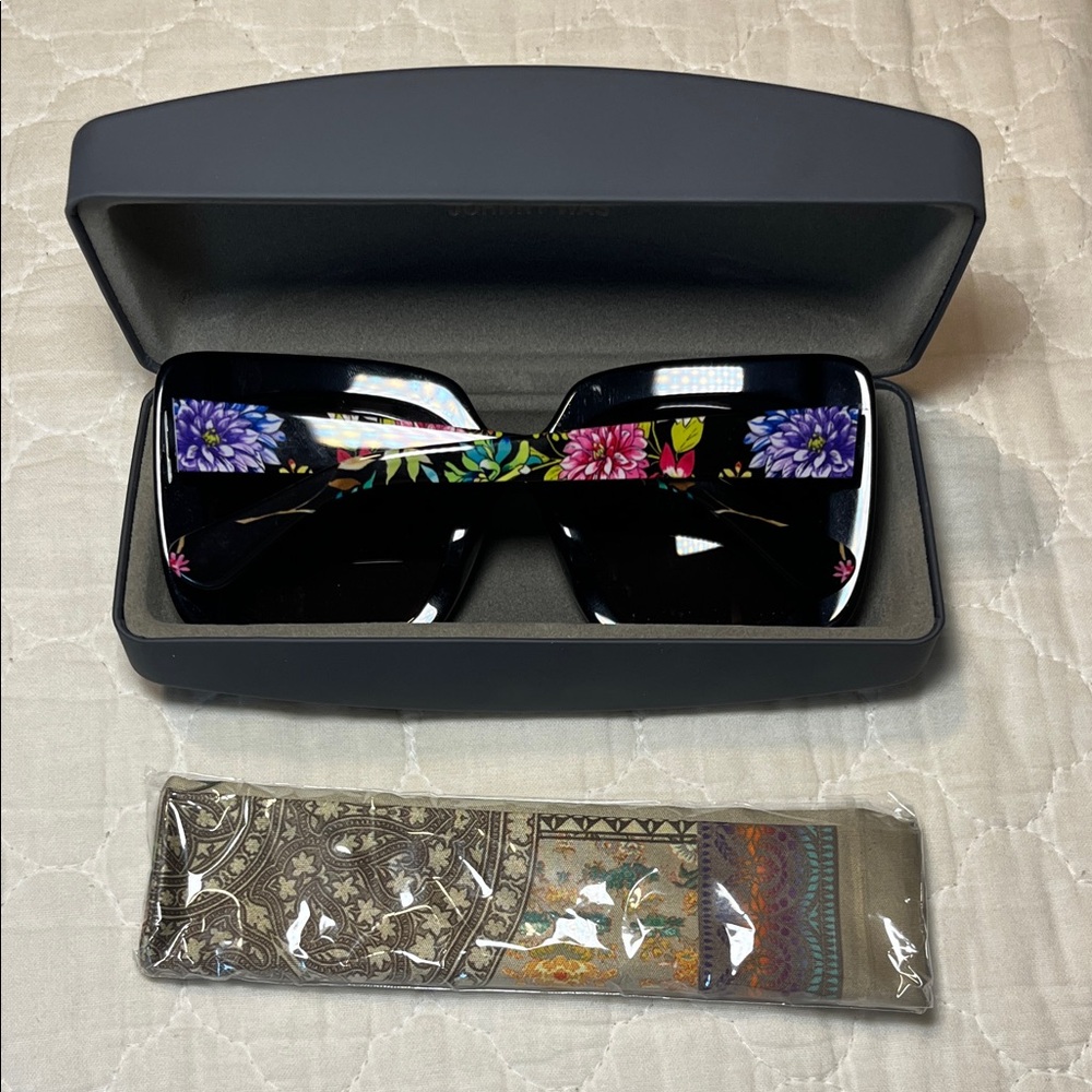 Johnny Was Floral Sunglasses Case - Picture 3 of 5